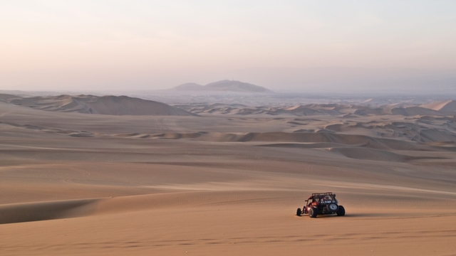 Dune Buggy in Huacachina