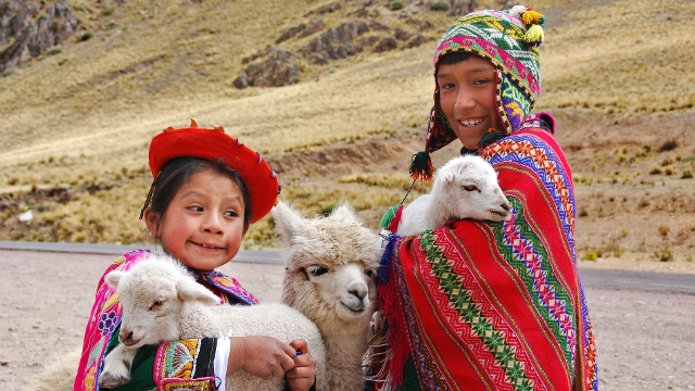 Peruvian children