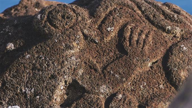 Birdman petroglyph, Easter Island