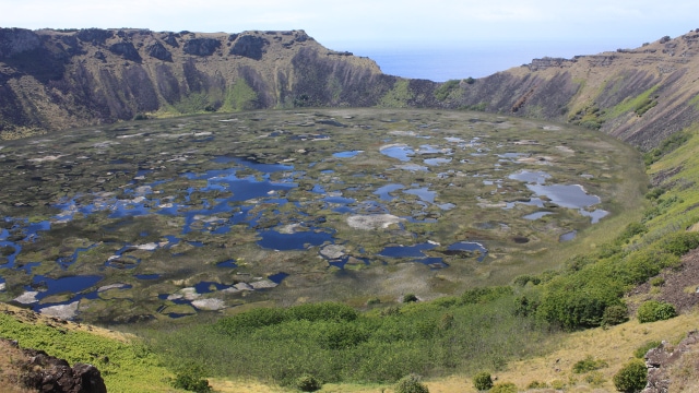 Rano Kau, Easter Island